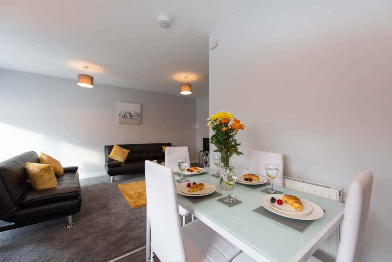 Premier - Wishaw En-Suite Apartment Εξωτερικό φωτογραφία