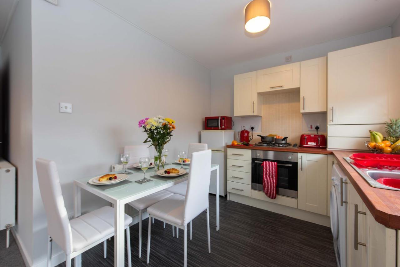 Premier - Wishaw En-Suite Apartment Εξωτερικό φωτογραφία
